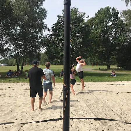 Woodland De Regenboog 3*