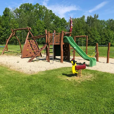 캠프장 Woodland De Regenboog 3*